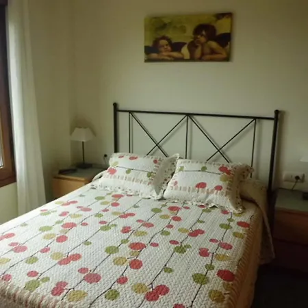 Homestay Peregrinos B Casa Alicia Rosal