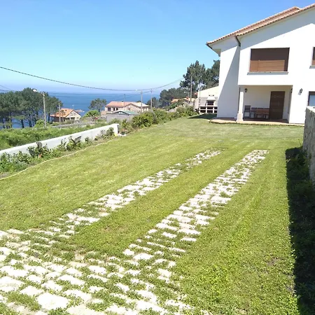 Peregrinos B Casa Alicia * Rosal