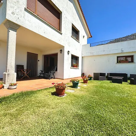 Homestay Peregrinos B Casa Alicia Rosal