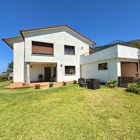 Peregrinos B Casa Alicia Rosal